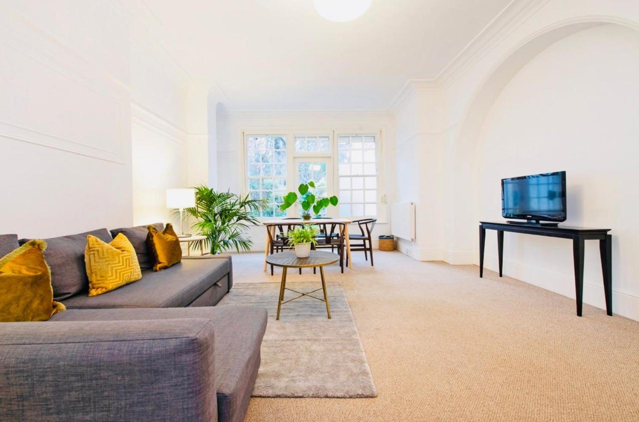 Spacious & Charming Garden Flat -Zone 2- Great For Central London Access Экстерьер фото