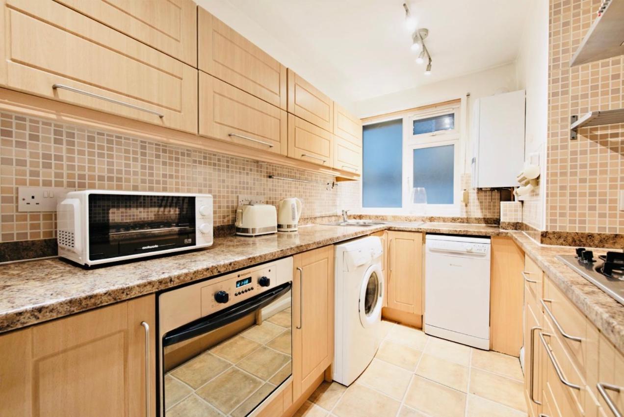 Spacious & Charming Garden Flat -Zone 2- Great For Central London Access Экстерьер фото